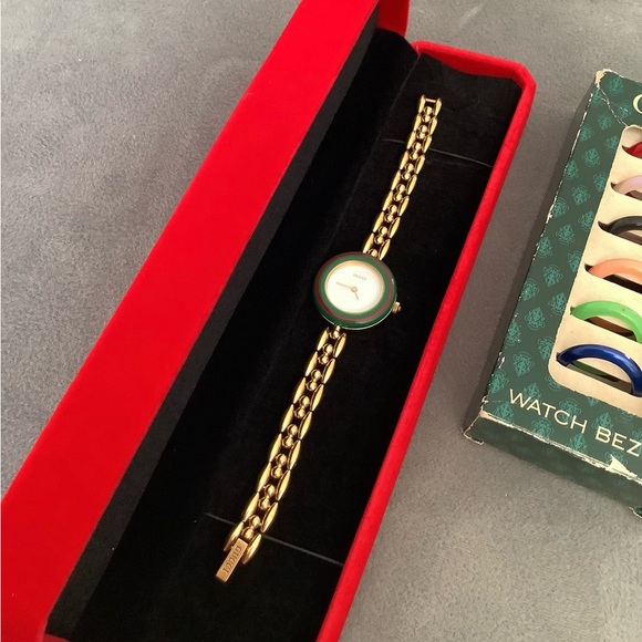 Gucci change bezel watch w/ bezels ππβ€οΈπ€ - Picture 3 of 12